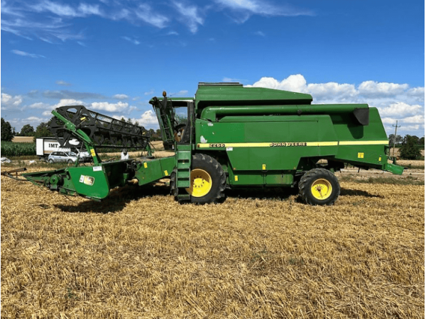 Комбайн John Deere 2266 (1998)