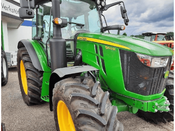 Трактор John Deere 5100M (2023)