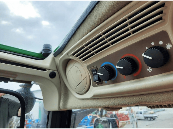 Трактор John Deere 5100M (2023)