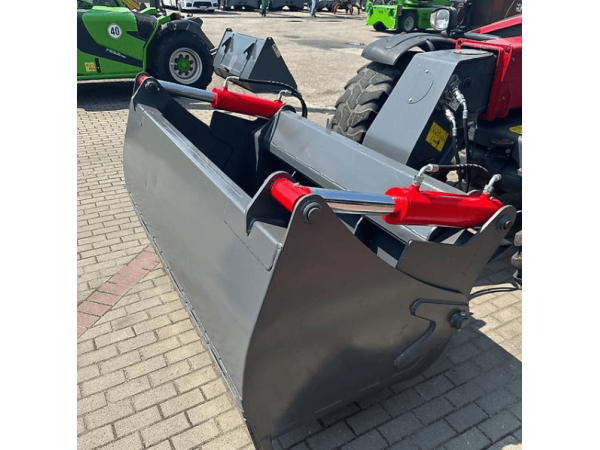Навантажувач Massey Ferguson TH 7038 (2017)