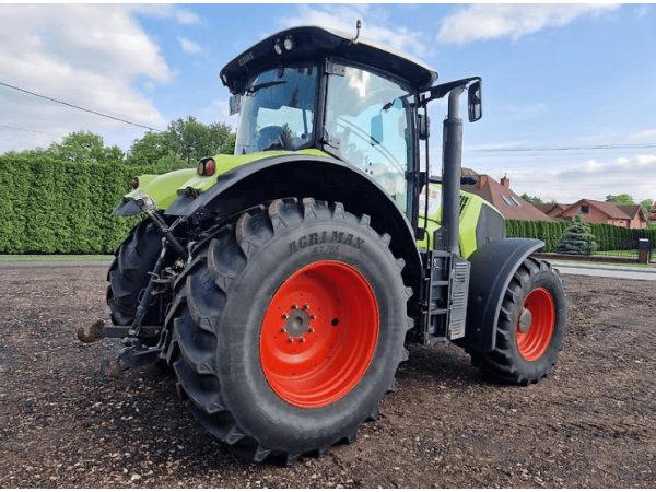 Трактор Claas Axion 830 (2014)