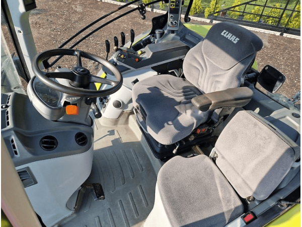 Трактор Claas Axion 830 (2014)