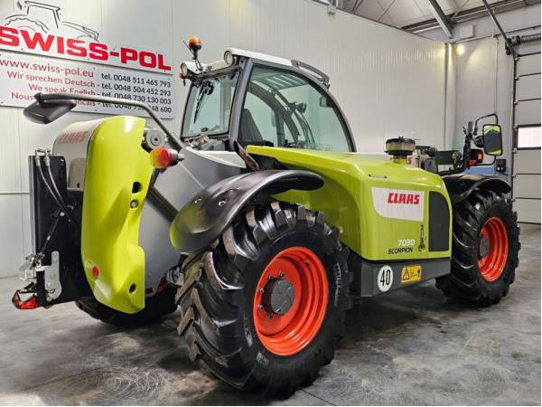 Навантажувач Claas Scorpion 7030 (2013)