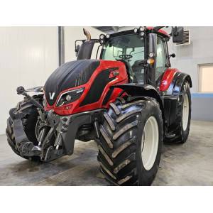 Трактор Valtra T154 (2016)