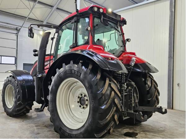Трактор Valtra T154 (2016)