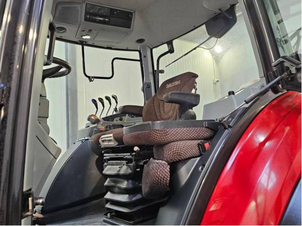 Трактор Valtra T154 (2016)