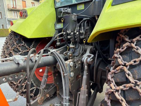 Трактор Claas Arion 430 (2011)