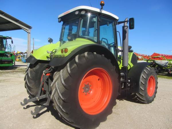 Трактор Claas Axion 810 (2009)