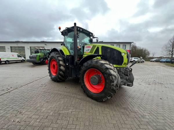 Трактор Claas Axion 930 (2015)