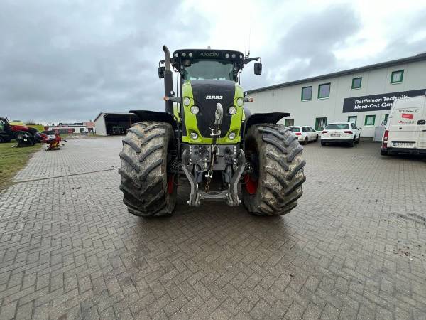 Трактор Claas Axion 930 (2015)