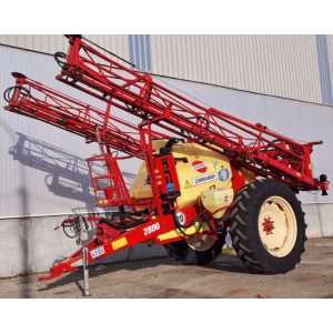 Причіпний обприскувач Hardi Commander 2600 (2006)