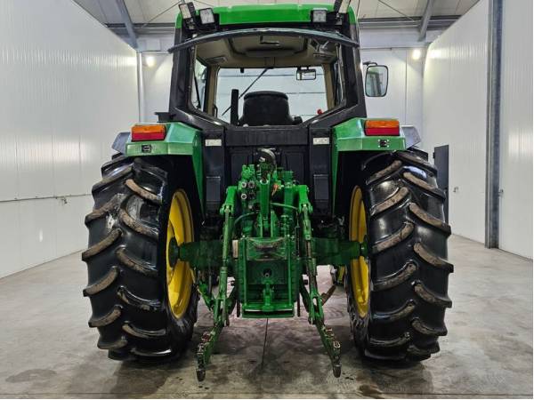 Трактор John Deere 6200 (1994)