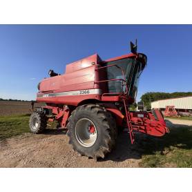 Комбайн Case IH 2366 (2000)