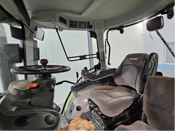 Трактор Claas Arion 640 (2015)