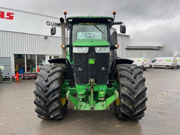  Трактор John Deere 7230R (2012)