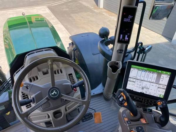 Трактор John Deere 6R 185 (2023)