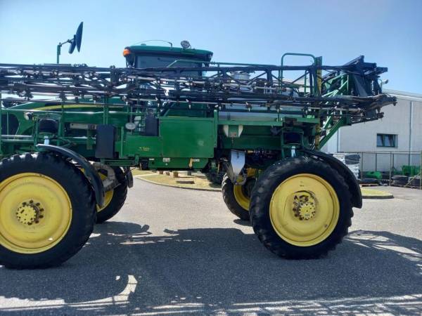 Самохідний обприскувач John Deere 4730 (2017)