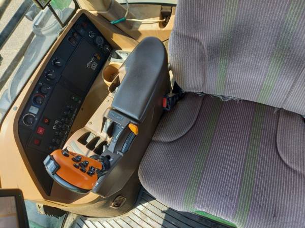 Самохідний обприскувач John Deere 4730 (2017)