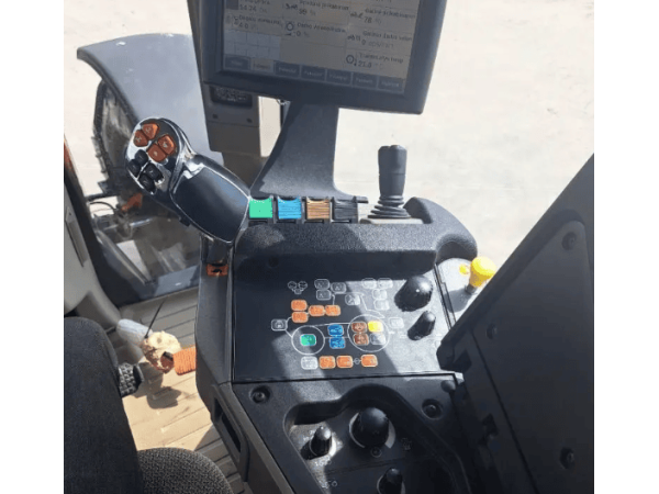 Трактор Case IH Puma 220 (2021)