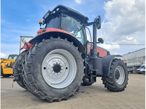 Трактор Case IH Puma 220 (2021)