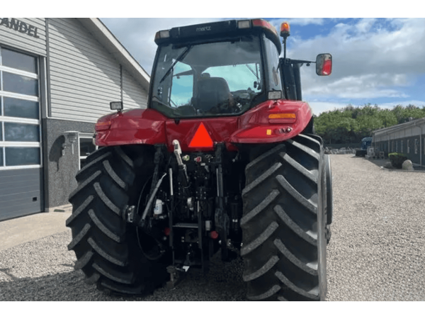 Трактор Case IH Magnum 260 (2016)