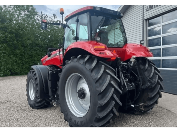 Трактор Case IH Magnum 260 (2016)