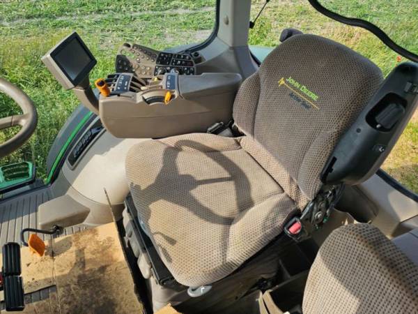 Трактор John Deere 8285R (2012)