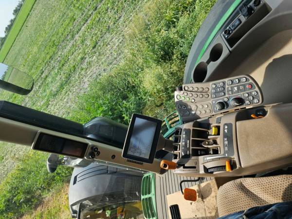 Трактор John Deere 8285R (2012)