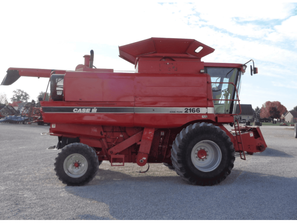 Комбайн Case IH 2166 (1996)