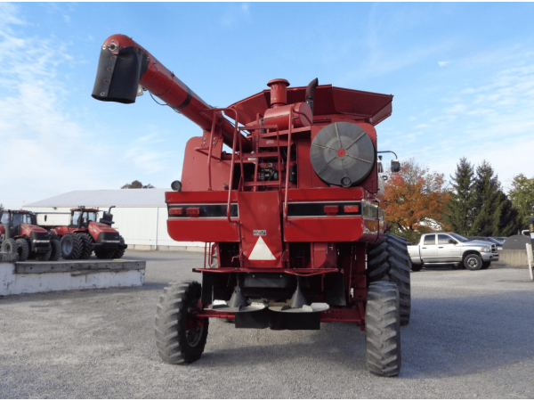 Комбайн Case IH 2166 (1996)