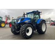 Трактор New Holland T7.260