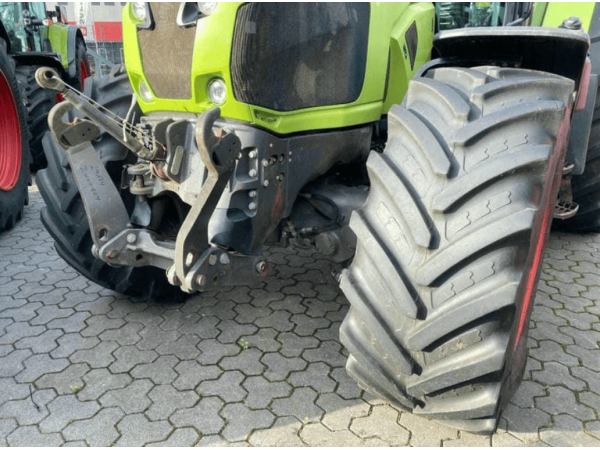Трактор Claas Axion 870 (2016)