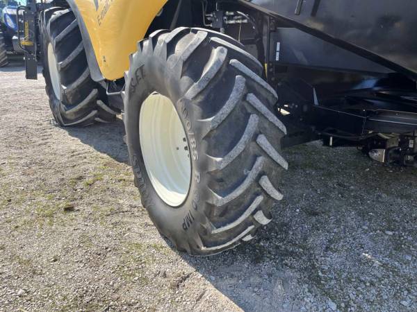 Комбайн New Holland CX 8.80 (2016)