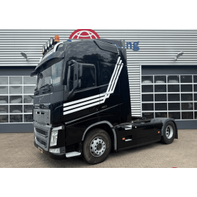 Тягач Volvo FM460 (2017)