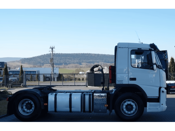 Тягач Volvo FM 380 (2013)
