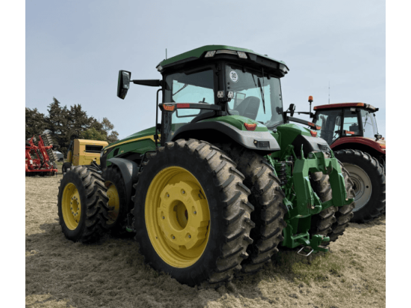 Трактор John Deere 8R 310 (2021)