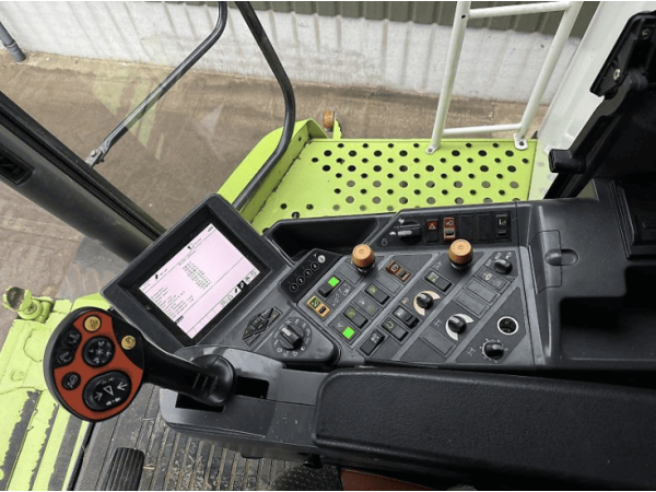 Комбайн Claas Lexion 600TT (2009)