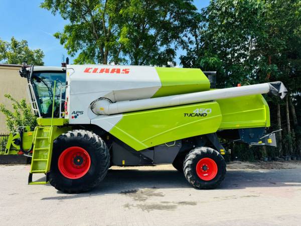 Комбайн Claas Tucano 450 (2008)