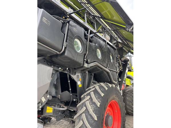 Комбайн Claas Lexion 8900TT (2020)