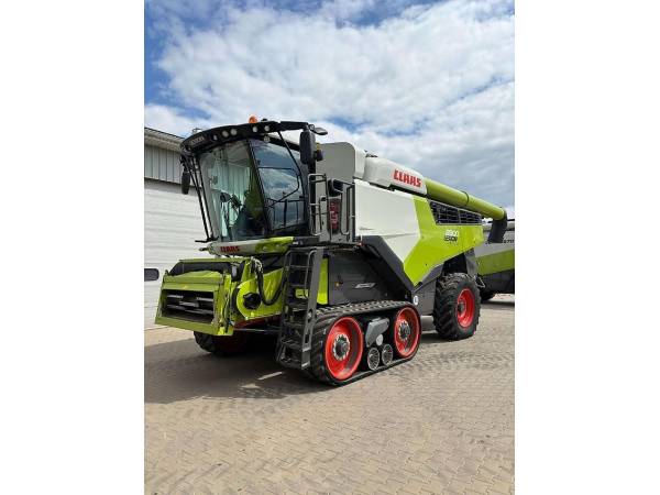 Комбайн Claas Lexion 8900TT (2020)