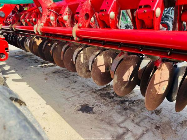 Сеялка Kverneland u-drill 6000 (2016)
