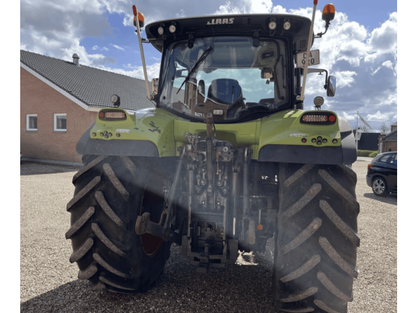 Трактор Claas ARION 650 (2016)