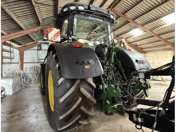 Трактор John Deere 8320R (2019)