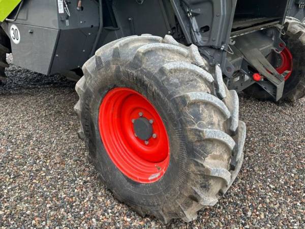 Комбайн Claas Trion 530 (2023)