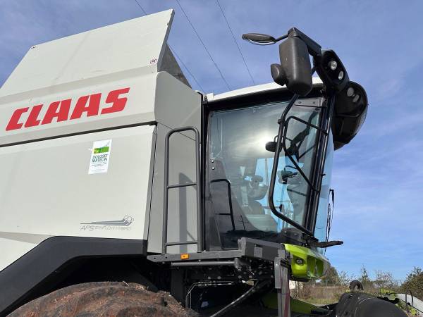 Комбайн Claas Lexion 7400 (2020)