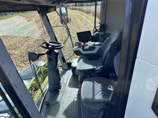 Комбайн Claas Lexion 7400 (2020)