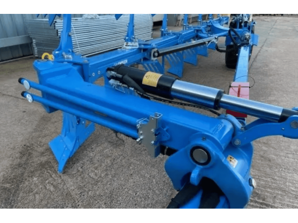 Плуг оборотний Lemken Diamant 16 7