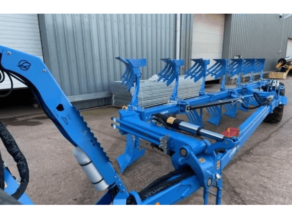 Плуг оборотний Lemken Diamant 16 7