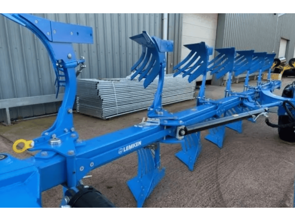 Плуг оборотний Lemken Diamant 16 7