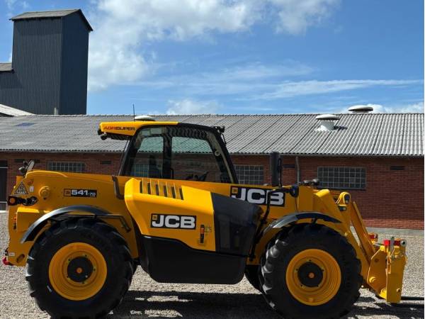 Навантажувач JCB 541-70 (2019)